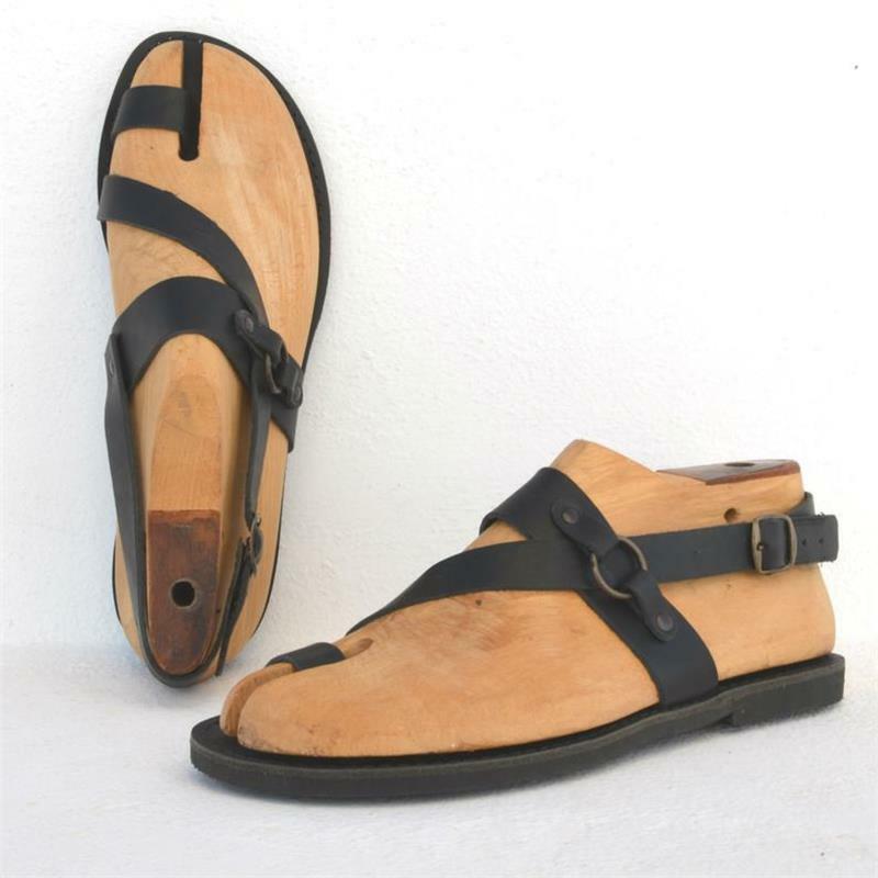 Sandali da uomo fatti a mano in PU con tacco piatto comodi e semplici sandali con fibbia per cintura moda sandali estivi non datati classici All-match YX175