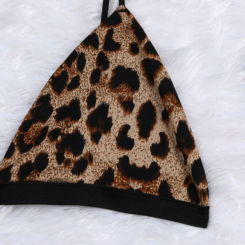 Комплект женского эротического нижнего белья с леопардовым принтом