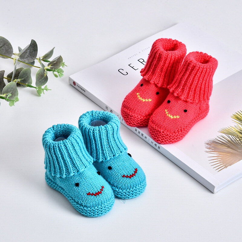 2021 novos sapatos do bebê botas curtas primavera e no outono verão recém-nascidos produtos de malha sapatos de bebê 0-1 ano de idade sapatos de tramp bebê meias
