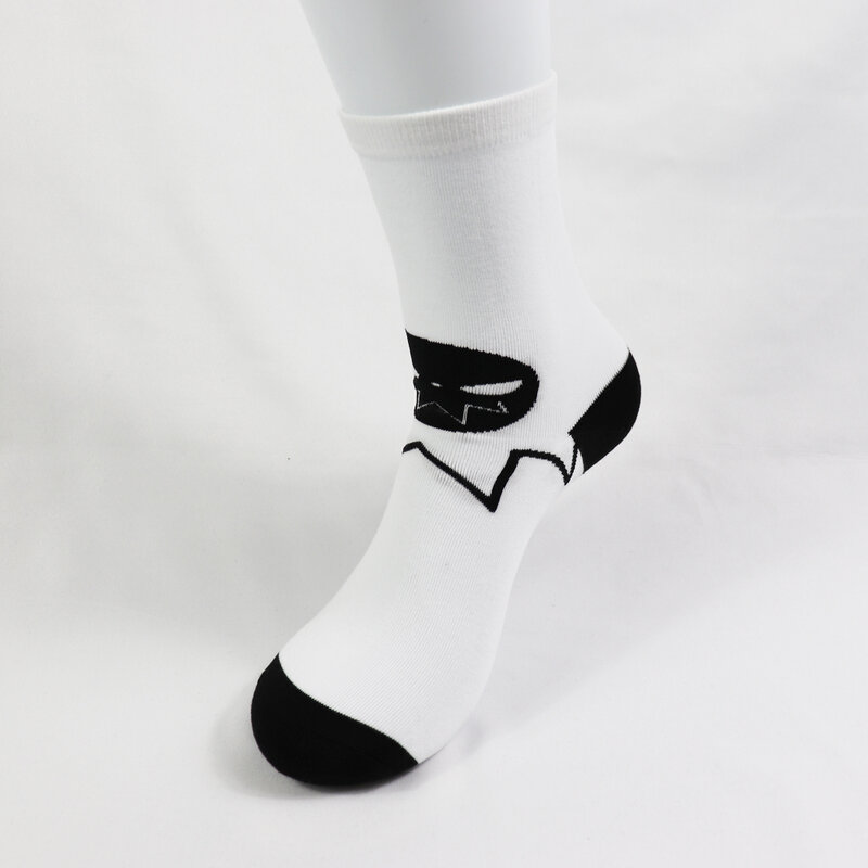 Черные носки с логотипами пожилых аниме