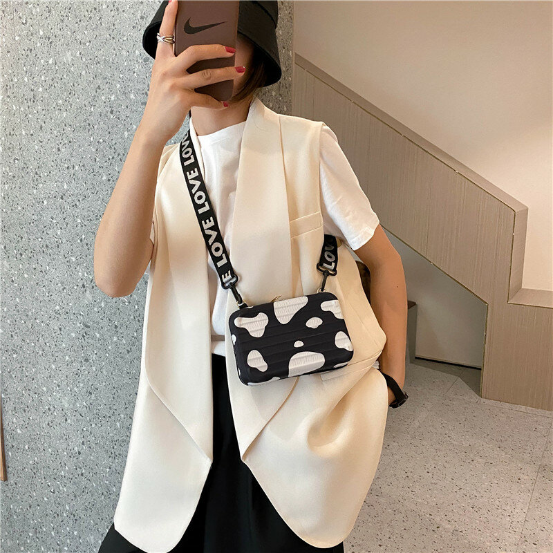 Borse a tracolla di lusso per donna borsa da viaggio piccola di moda 2020 nuova borsa a forma di valigia Mini borsa PU pochette singola cartone animato