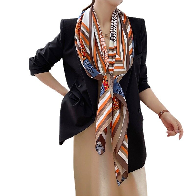 Chal de seda con estampado animal de caballo para mujer, bufanda de 130 Cm con letras cuadradas, bufandas de diseño grandes, bufanda de seda de 130 cm