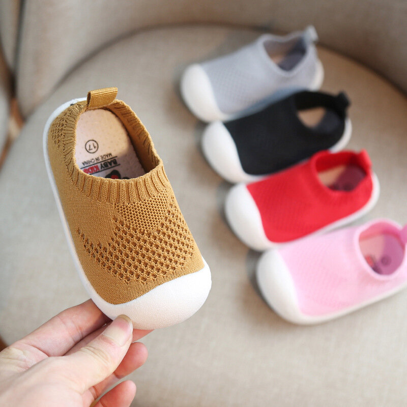 Chaussures de premiers pas pour bébé fille et garçon, en maille, décontractées, confortables, antidérapantes, printemps, 2021