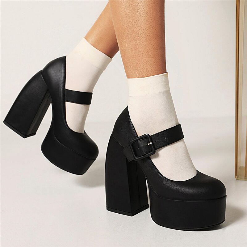 2022ผู้หญิงใหม่รองเท้าส้นสูงหัวเข็มขัดหัวใจแพลตฟอร์ม Black Gothic สาวแต่งงาน Lolita Mary Janes รองเท้าผู้หญิง