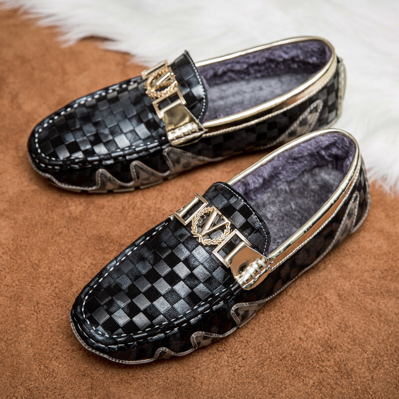 Plush Loafer for Men Suede Men's Shoes Casual Slip On Flats Mens Loafers Luxury Designer Fur Man Moccasins Winter Driving Shoes