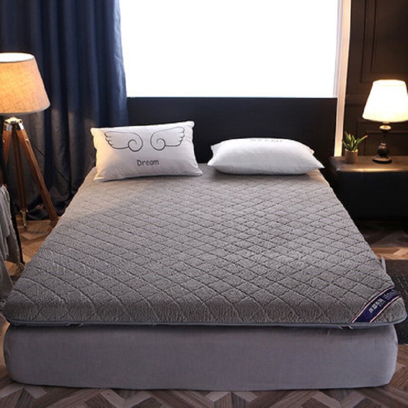 مرتبة تاتامي للتدفئة في الشتاء مفارش قابلة للطي للطلاب مفارش سرير مقاس كبير كينج كوين منتج سرير بالحجم الكامل