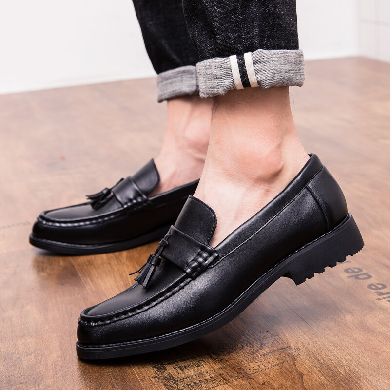 Sepatu Gaun Pria 2020 Sepatu Pernikahan Kulit Gaya Brogue Buatan Tangan Sepatu Formal Oxford Kulit Flat Pria