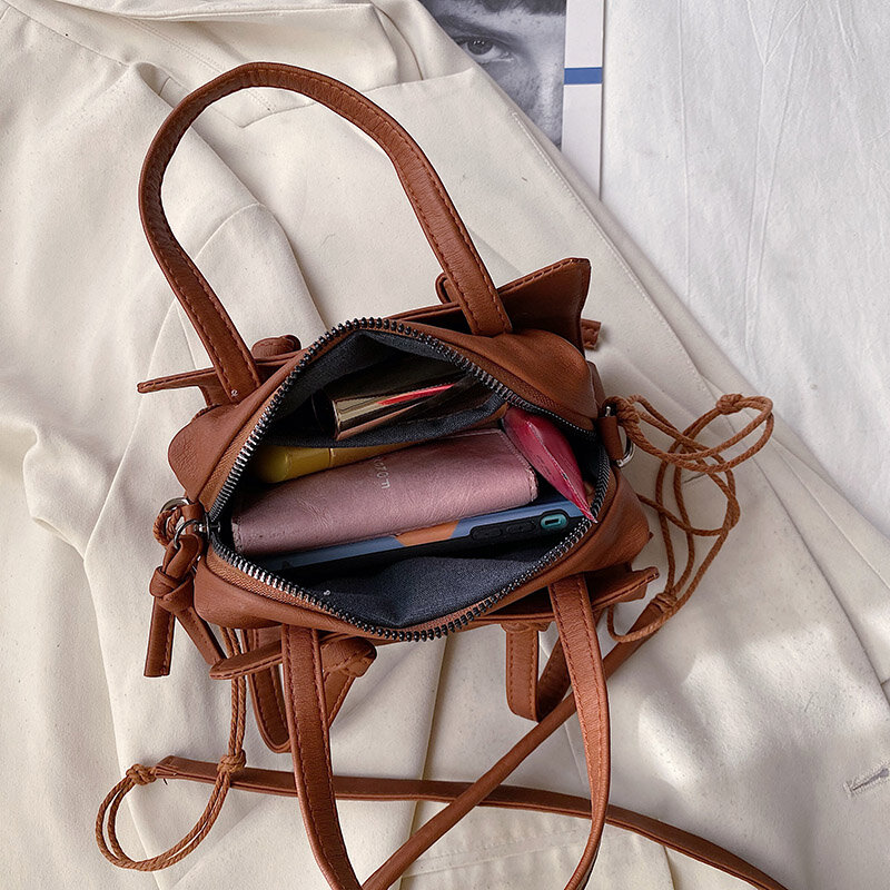 New Luxury Designer Handbag Soft pu Ladies Bag New Trend Single Shoulder Bag Solid Color Belt Messenger Bag Small Square Bag