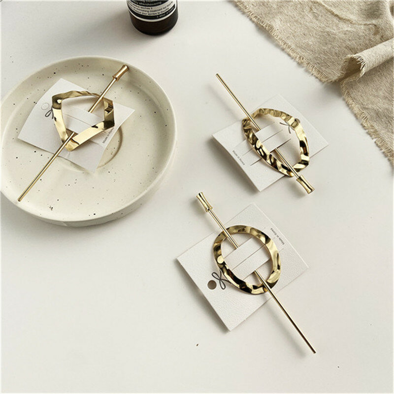 女の子のための金属製の幾何学的なヘアクリップ,エレガントな中空ヘアクリップ,韓国の金と銀のヘアクリップ,ヘアアクセサリー