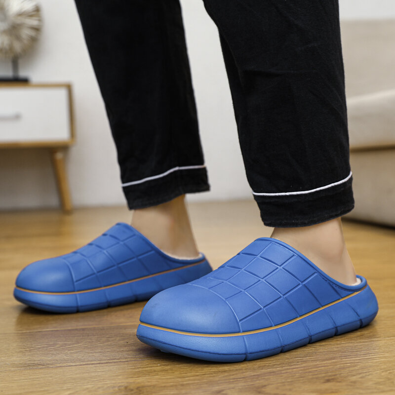 2021 novos homens chinelos de casa inverno interior sapatos quentes fundo grosso de pelúcia à prova dwaterproof água chinelos de couro sapatos de algodão tamanho grande