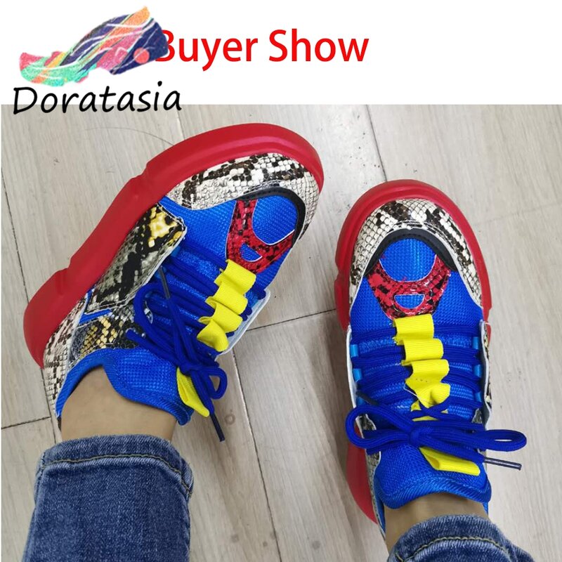 DORATASIA แฟชั่นสีผสมหญิงกลางส้นรองเท้าผ้าใบฤดูใบไม้ผลิฤดูร้อนรองเท้าผ้าใบผู้หญิงงู Patchwork รองเท...