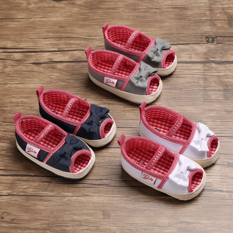 夏の赤ちゃんの靴花スリップオンちょう結びベビーベッドスニーカーソフトソールファーストウォーカー新生児幼児幼児0-18メートル
