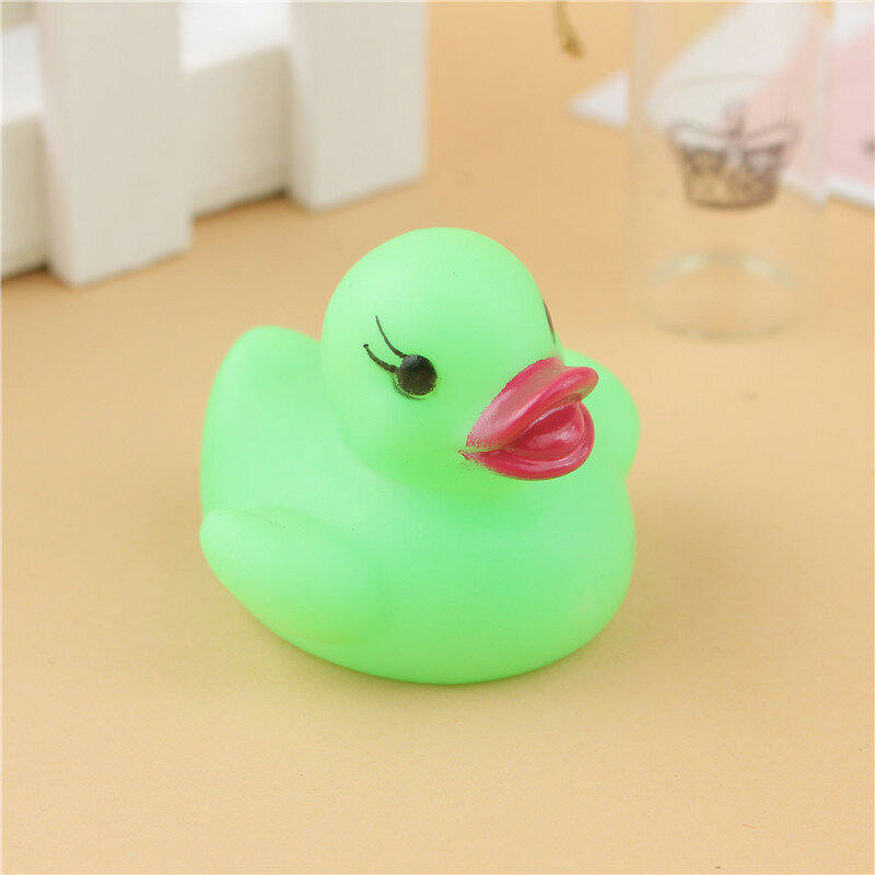Baby Duck Bath Toys Kids Led Lighting Up Water Floating Toy Glowing Beach Toys For Children Luminous Swim Rubber Ducks Toys