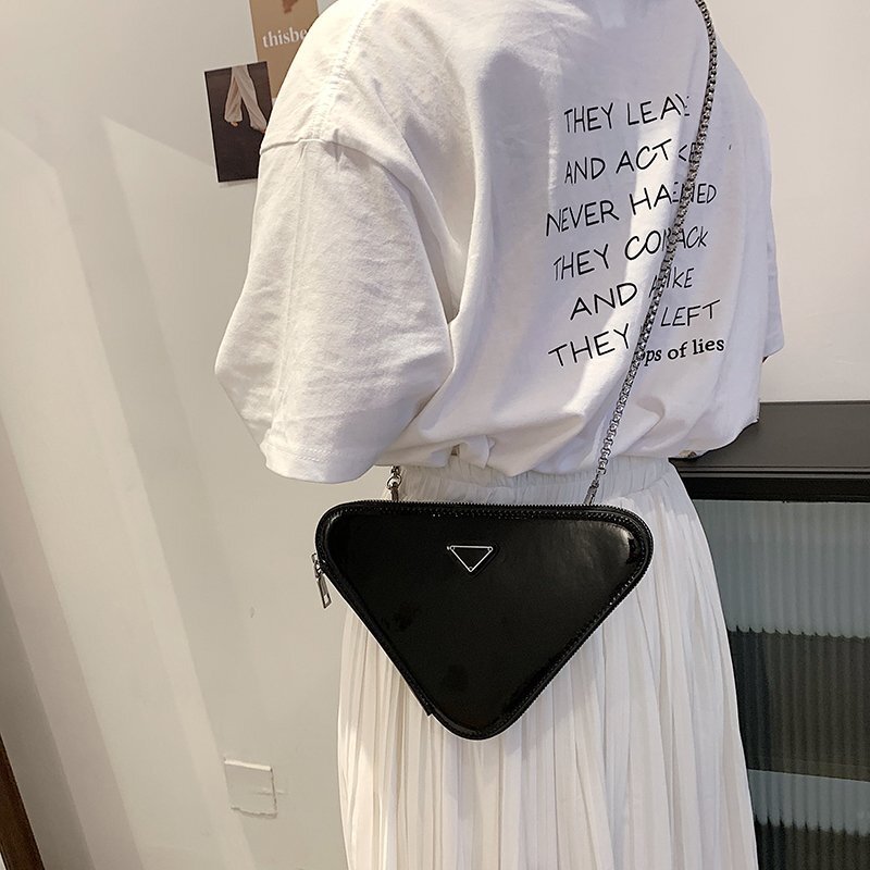 Umhängetaschen für Frauen 2021 Neue Berühmte Luxus Marke Weiblichen Beutel Kleine Geldbörse Kette Mode Patent Leder Schulter Tasche Damen