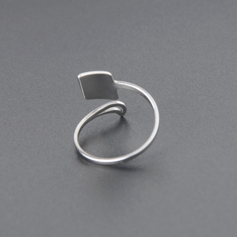 Серебристого цвета пользовательское имя кольцо из нержавеющей стали для женщин Регулируемый размер персонализированные ювелирные издели...