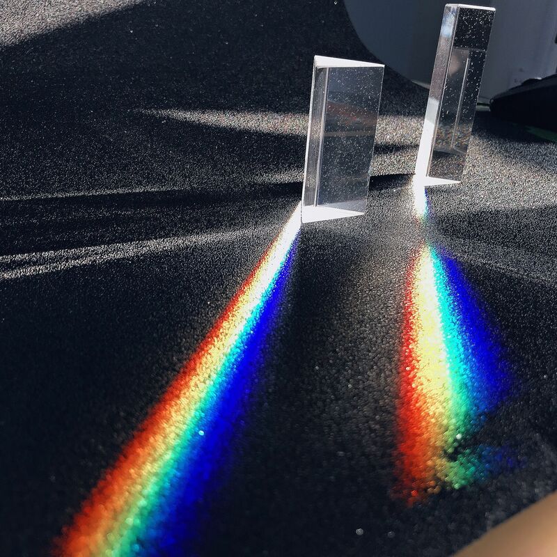 25*25*80MM Triangular Prism BK7 Optical Prisms Glass Physics Teaching Refracted Light Spectrum Rainbow Children Students Present