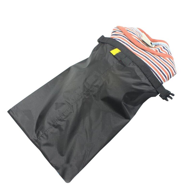 Piscina all'aperto Sacchetto Impermeabile di Campeggio Rafting Bagagli Dry Bag Con Cinghia Regolabile Gancio 5 Pz/set