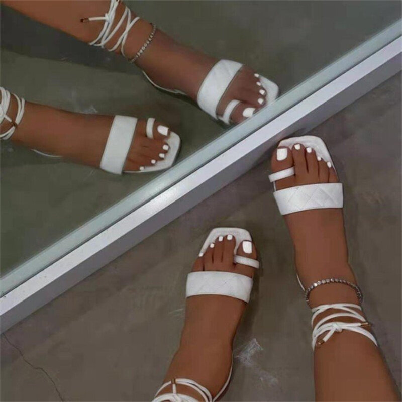 Flat Sandals Women Fashion Gingham Ankle Strap Sandals for Women Flip-flops Summer Shoes Women Elegant Square Toe Beach Shoes