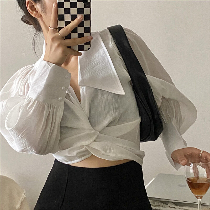2021 herbst Korea Chic Design Gefühl V-ausschnitt Sexy Temperament Blusen Schlank Kurze Lange Hülse Hemd Frauen Französisch Mode Weibliche Top