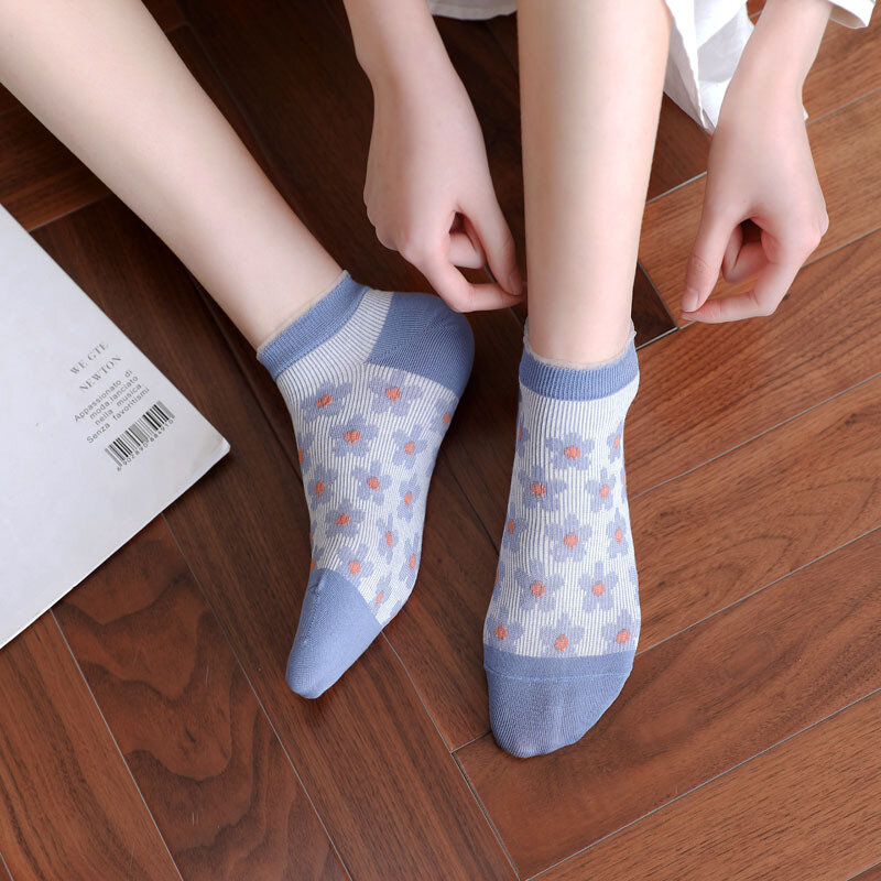 Calcetines tobilleros de estilo Harajuku para mujer, calcetín con diseño Floral, Jacquard, borde de encaje, fino, transpirable, suave, elegante, informal