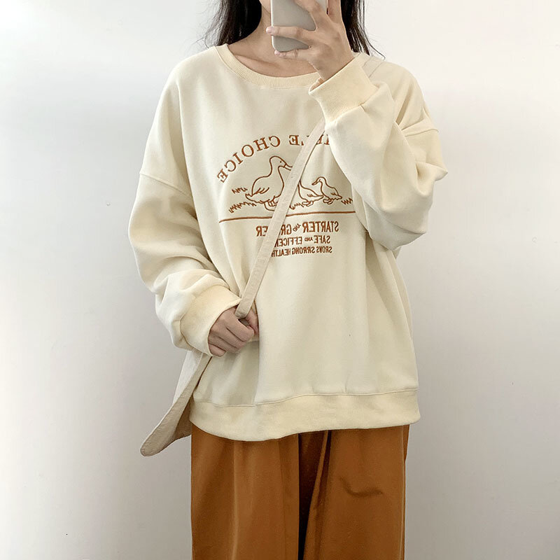 Kaus Wanita Bordir Itik Mooirue Pulover Kaus Longgar Harajuku Longgar untuk Musim Gugur Ukuran Besar
