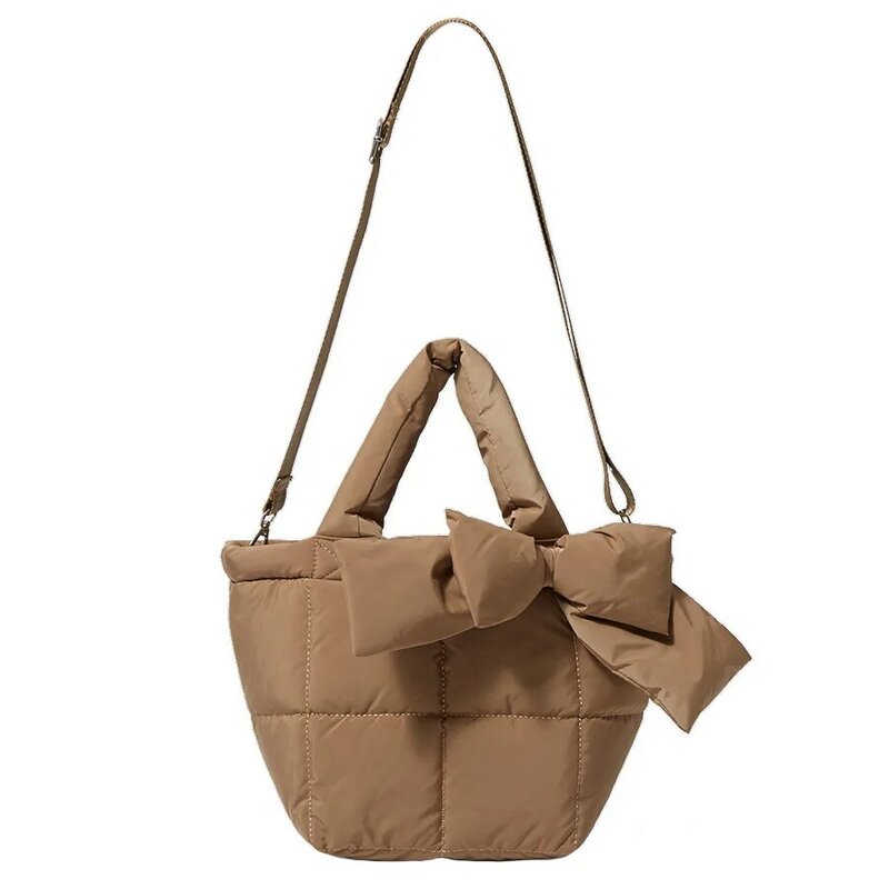 Jesienna i zimowa piórkowa miękka torebka Retro klamra magnetyczna torba prosta gruba damska torba na ramię Trend