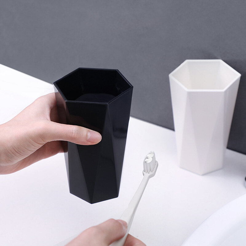 가정용 세척 컵 커플 브러쉬 컵 플라스틱 크리 에이 티브 간단한 북유럽 칫솔 컵 머그잔