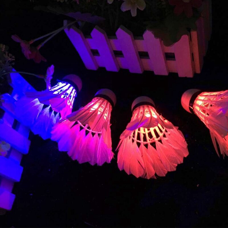 LED de plástico luminoso para bádminton, accesorios de bádminton, luz nocturna oscura, volante, deportivo, 1 ud.
