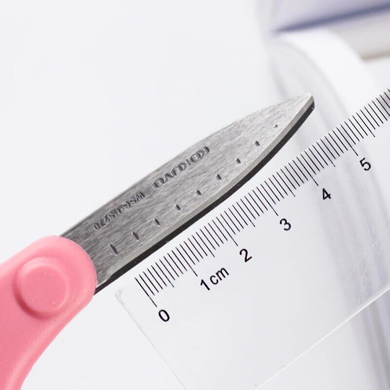 KOKUYO lewy lub praworęczny Design dzieci DIY Student nożyczki WSG-HS27 standardowe narzędzia tnące do papieru bezpieczny kąt płaski ostrze