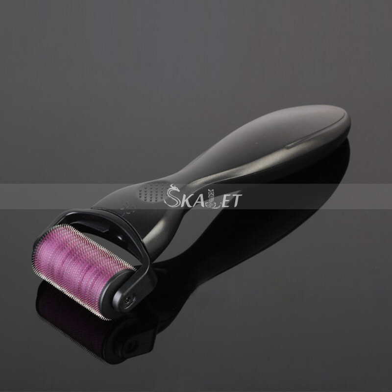 Portable Derma Roller 1200 Titanium Micro Needle for Treating Breakout Hair and Skin Care
