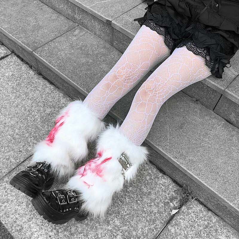 Original Design Winter Warm Bloody Metal Chain Harajuku Punk Handmade White Furry Leg Warmer  Japanese Knee Sleeve Leg Cover