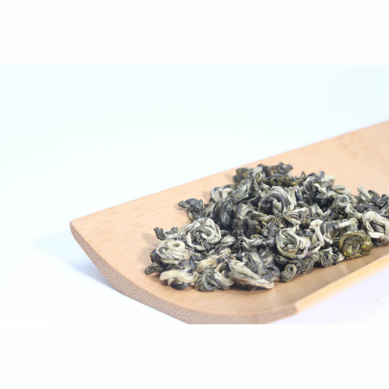 茶緑の葉エリート中国ミルクバイloチュン100グラム、クーポン550。2個