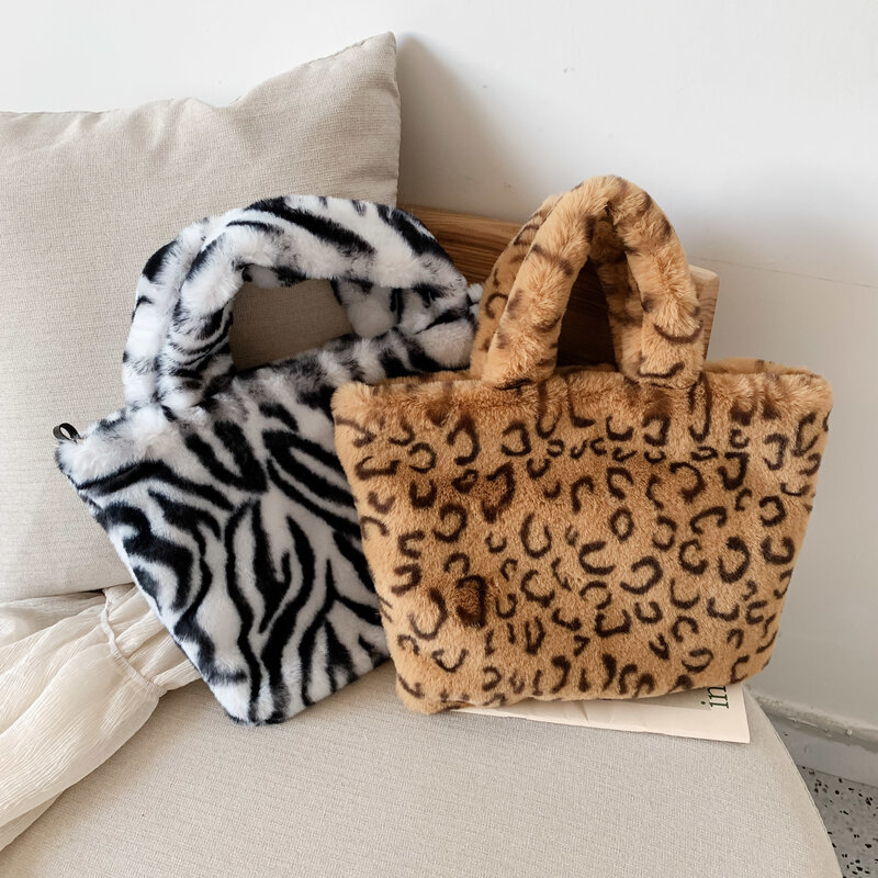 Зимняя Новая модная женская сумка через плечо с леопардовым принтом, женская сумка на цепочке, большая плюшевая зимняя сумка-мессенджер, мя...