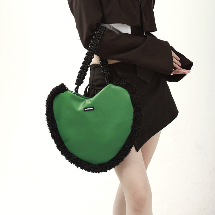 Heart Shoulder Bag 2021 Autumn and Winter New Fashion Women Underarm Bag Plush Edge Solid Color Handbags Braided Handle Bolsa