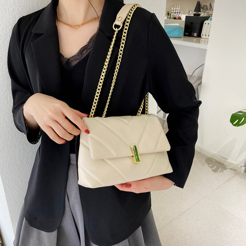 Bolsa de ombro impermeável feminina, bolsa vintage de couro macio com corrente para mulheres 2021