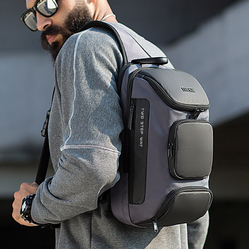 BANGE-bandolera multifuncional para hombre, bolso de pecho resistente al agua con carga USB, para viaje corto