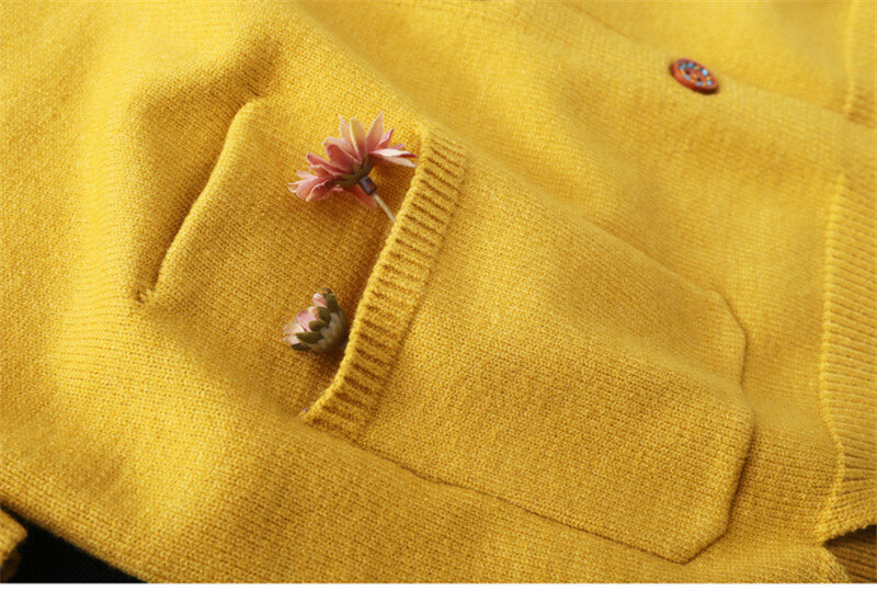 LEDEDAZ Fashion Women's Sweaters 2020 Autumn Winter Tops Casual V Neck Knit Cardigan Thick Sweater Coat Cotton