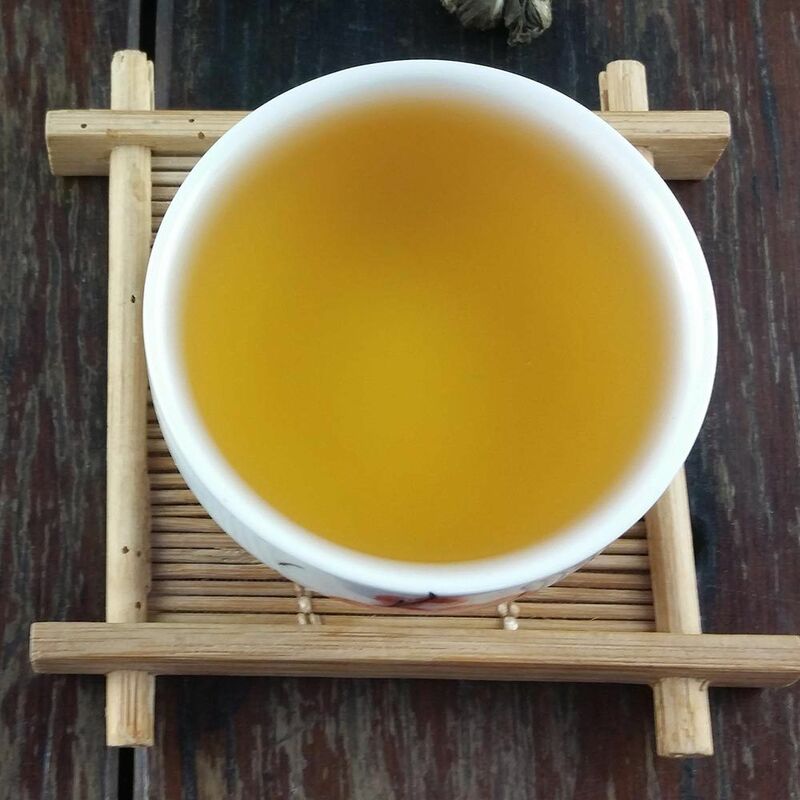 شاي الياسمين الصيني اللؤلؤي العضوي المصنوع يدويًا من ياسمين التنين لآلئ طويلة ZHU MO LI