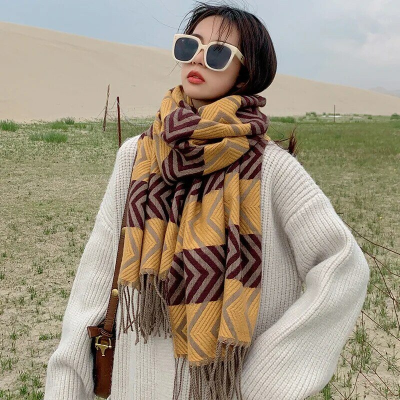 Herfst Winter Vrouwen Lange Kasjmier Sjaal Japanse Koreaanse Zoete Mode Kwastje Dikke Warme Gestreepte Print Sjaals Wraps
