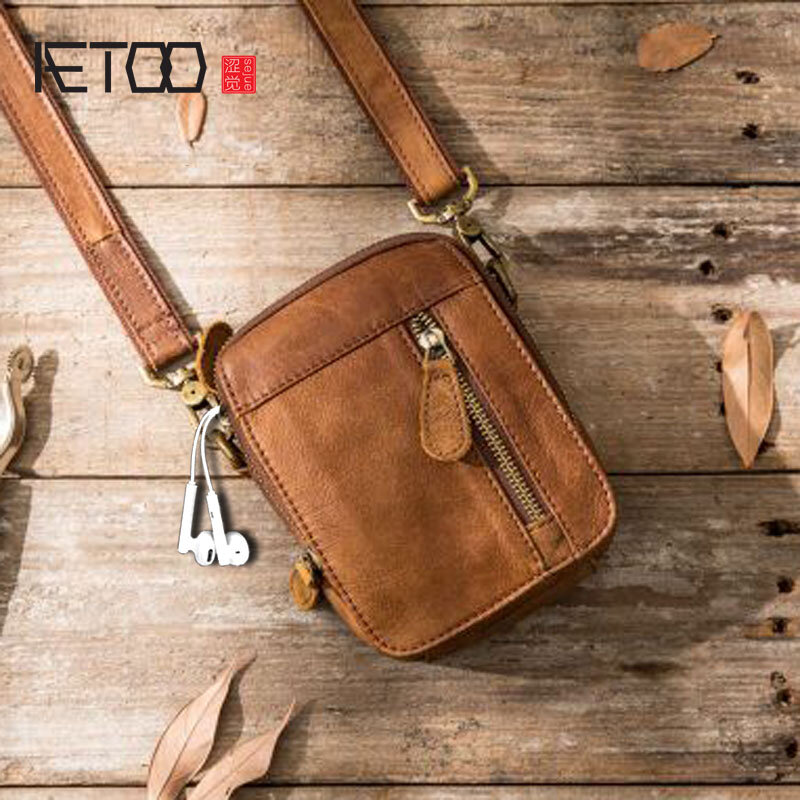AETOO Casual Bag Crossbody Outdoor Sports Leather Pocket Shoulder Bag Mini Bag Men's Leather Small Man Bag