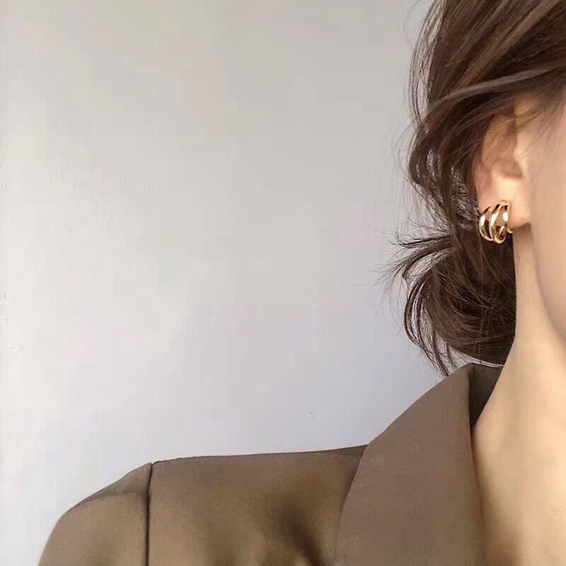 2020 여성을위한 유행 금속 후프 귀걸이 빈티지 트리플 오픈 서클 C 모양의 한국 성명 귀걸이 액세서리 야생마