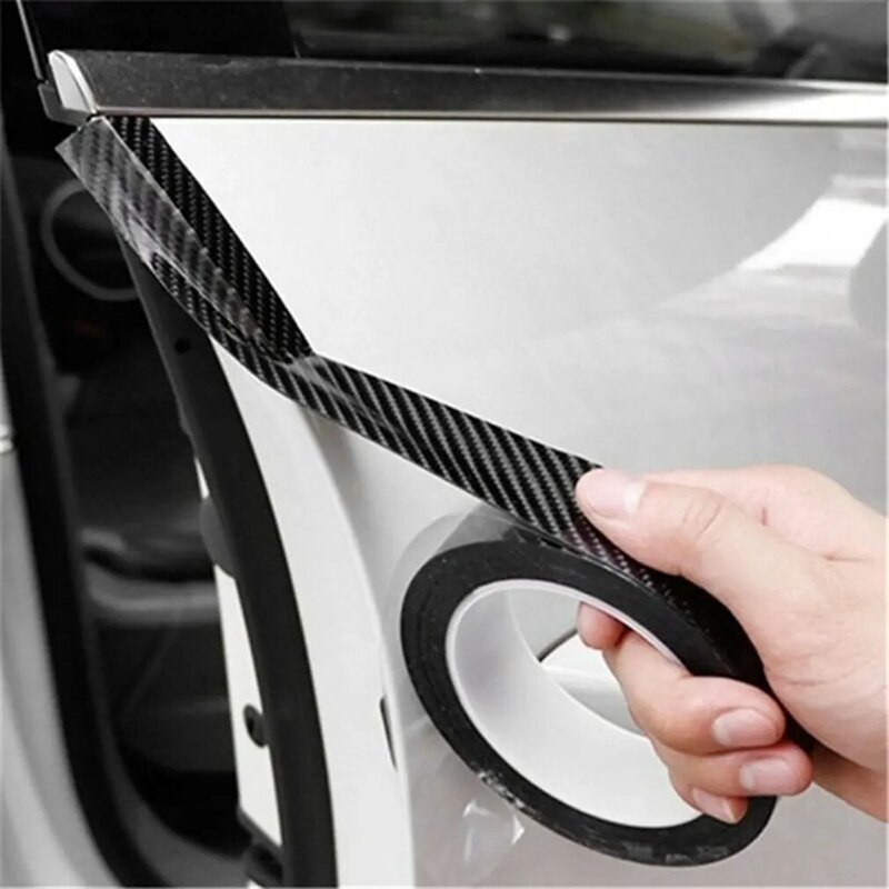 Stiker Mobil Serat Karbon 4D DIY Aksesori Mobil Film Pelindung Tahan Air Anti Gores Cermin Sisi Ambang Pintu Otomatis