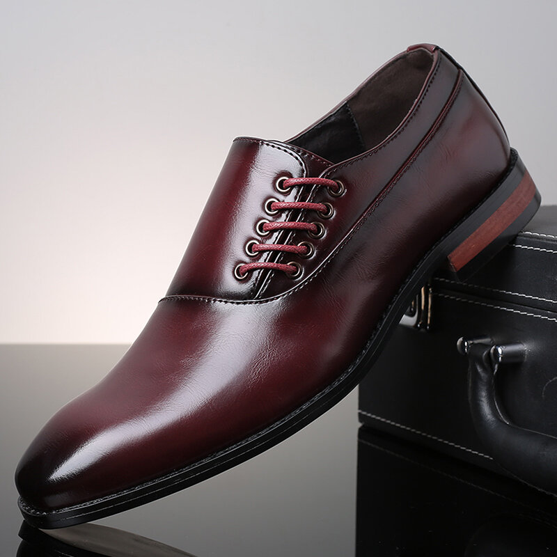 Chaussures en cuir à enfiler pour hommes, chaussures décontractées noires de grande taille, de marque à la mode, pour le travail, printemps et automne, offre spéciale