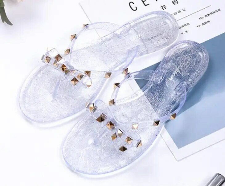 2020 marca designer feminino transparente chinelos rebites deslizamento em mulas de salto plano sapatos casuais slides britânicos calçados de verão