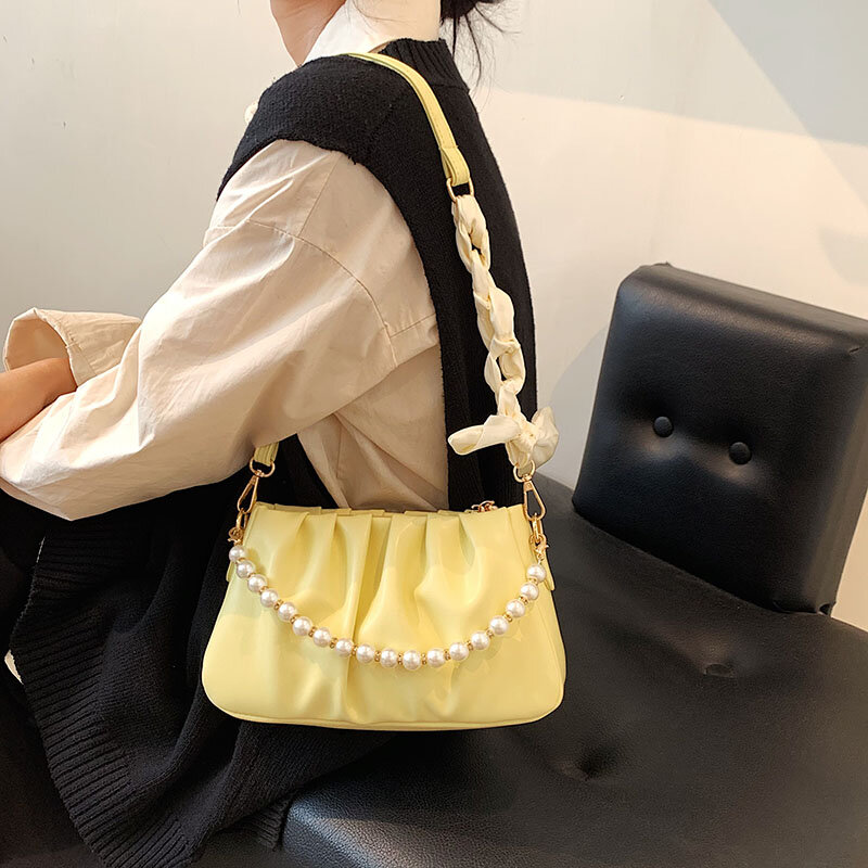 Soft Leather Cloud Bag for Women Pearl Chain Crossbody Bag Luxury Handbag Single Shoulder Bag Dumpling Clip Purse Armpit Bags