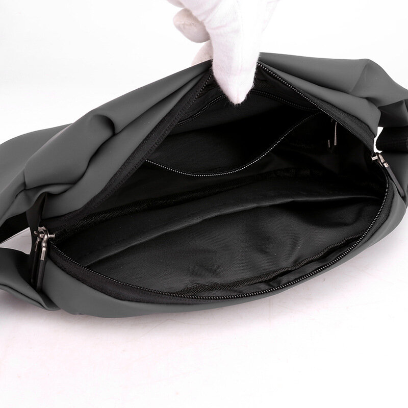 Casual Men's Chest Fanny Pack Waist Bag Motorcycle Man Belt Pouch Banana Bags Sling Fashion Bum Crossbody Bag for Man Waterproof