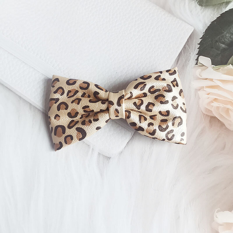 Grampos de cabelo de bowknot de couro do plutônio feminino barrettes feitos à mão arcos grampos de cabelo elegante pequeno leopardo grampo de cabelo acessório