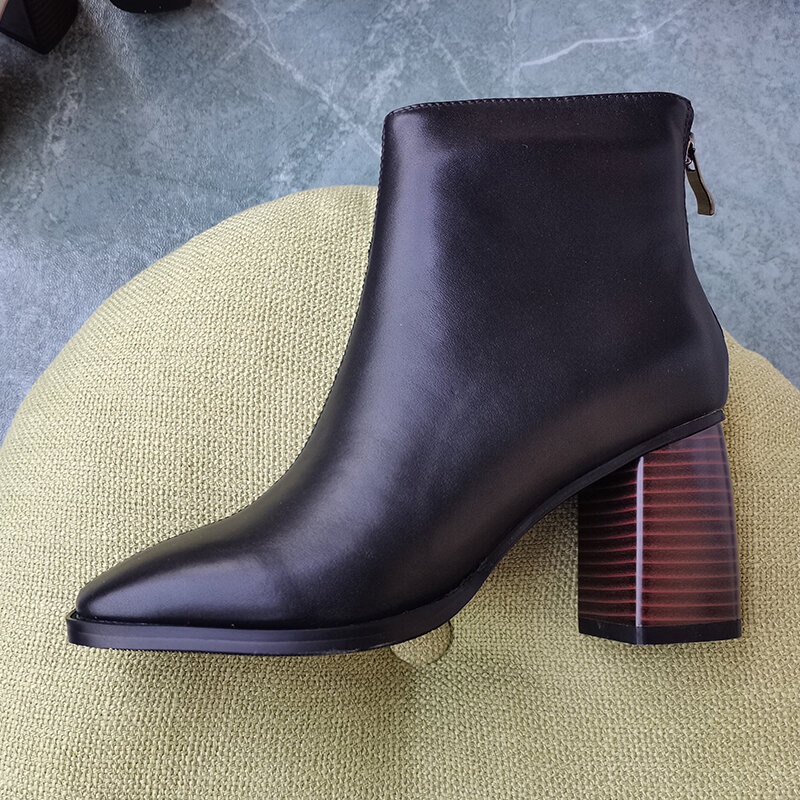 Botas femininas de couro natural plus size 22-26.5cm, couro de vaca, botas curtas clássica e elegante, combinação com tudo preto