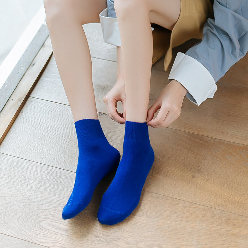 チューブソックス女性の韓国スタイルプレッピースタイル無地夏バンチング靴下薄型日本原宿韓国秋と冬