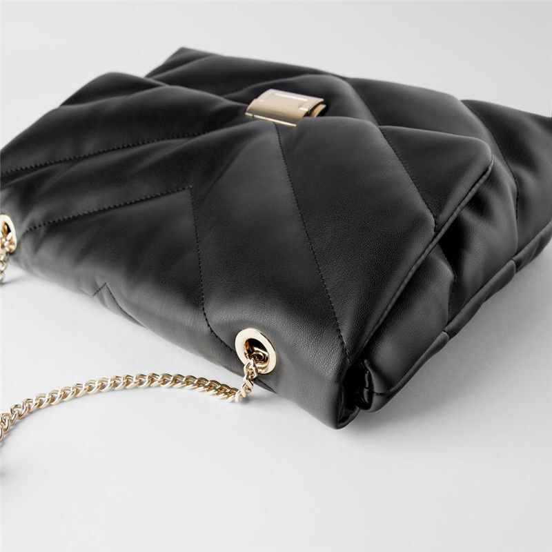 ショルダーバッグ女性のクロスボディバッグハンドバッグデザイナー財布ソリッドカラーのソフトpuレザー2021新菱形格子チェーンファッション